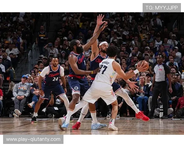 快船主场让9.5分，国王残阵客战难阻连胜势头